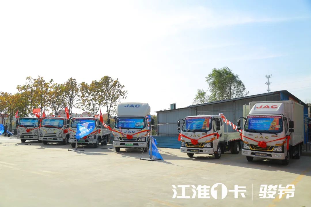 23103426o2jm.jpg